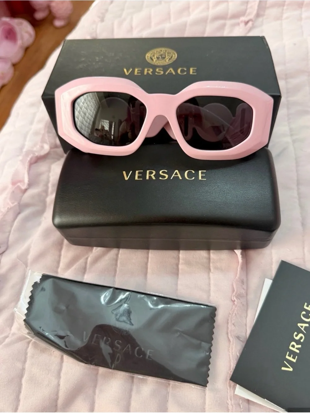 Authentic Versace Pink Rock Icon Sunglasses comes with everything in the pic